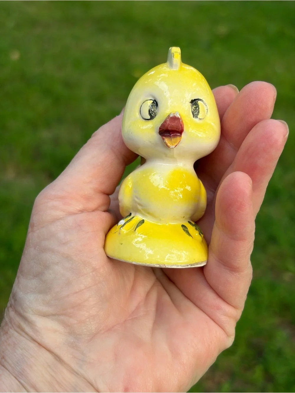 Vintage Norcrest Anthropomorphic Yellow Birds Ceramic Salt & Pepper Shakers Set